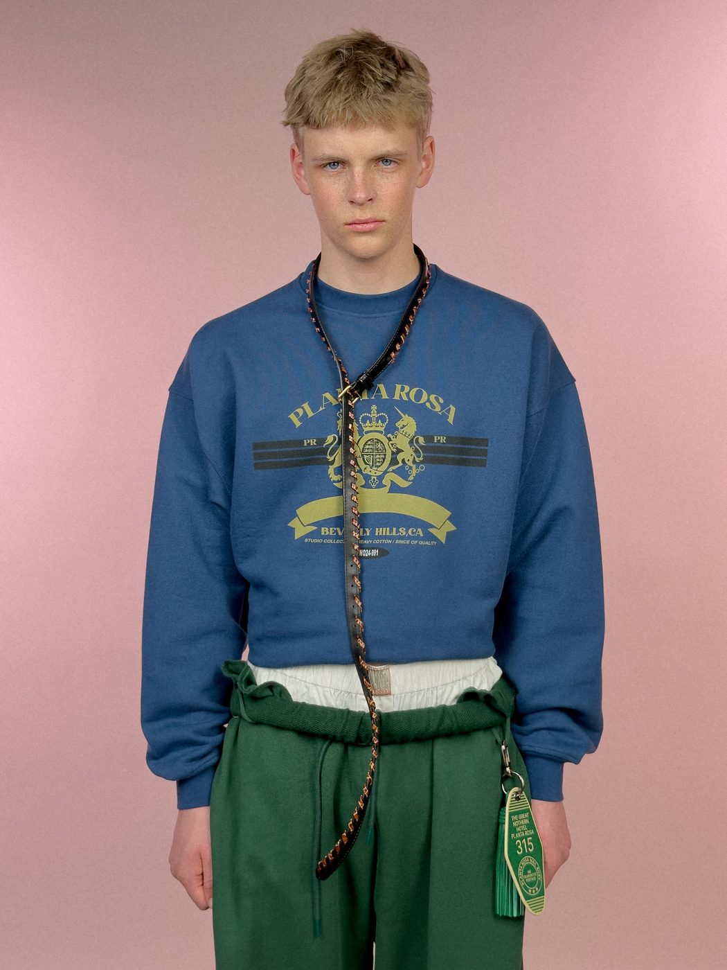 GREATNESS SWEATSHIRT