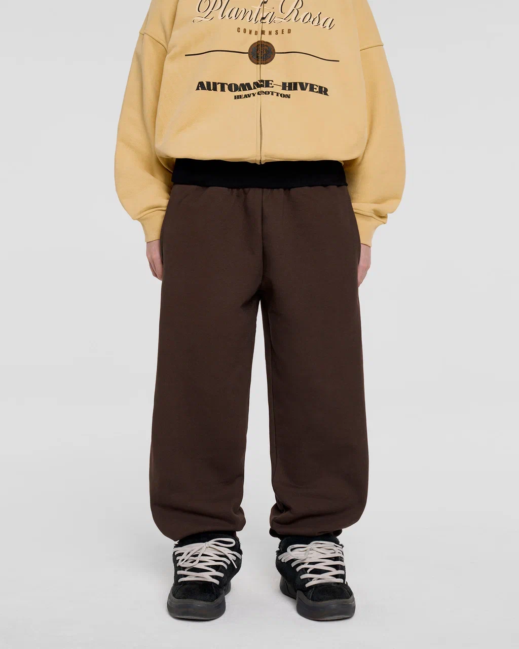 JOGGERS
