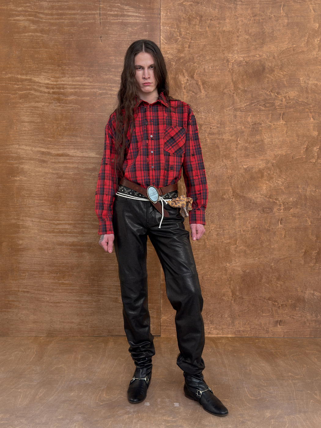 DISTRESS SHIRT RED TARTAN