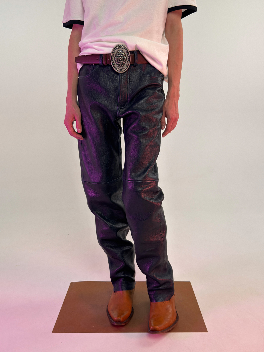 LEATHER PANTS