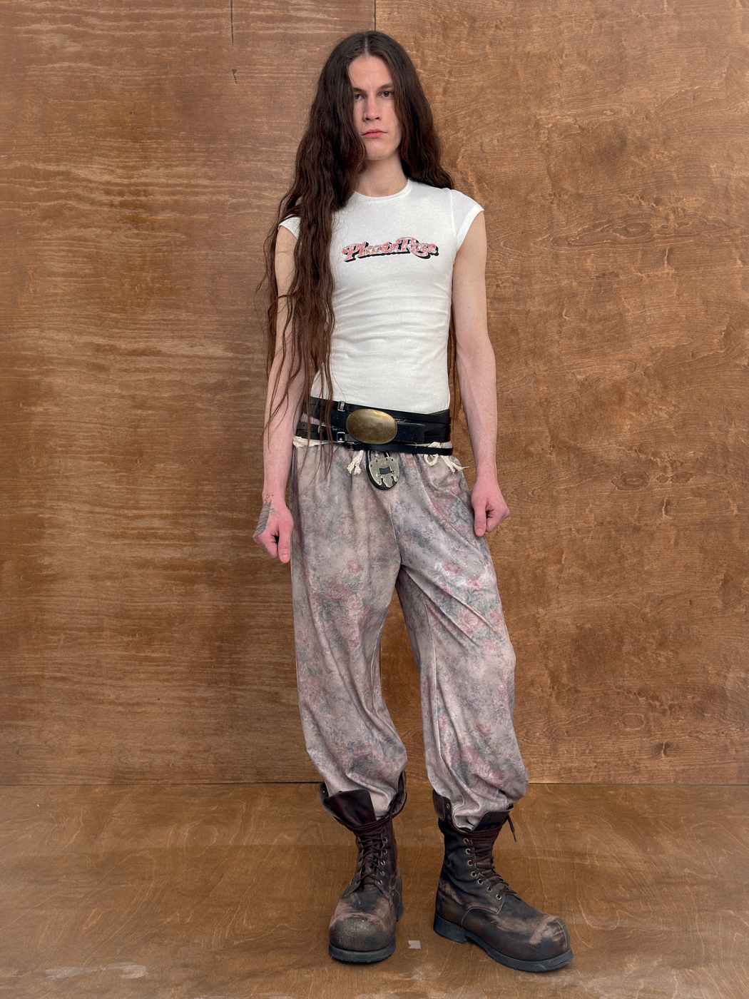 ROSES-STONES T-SHIRT
