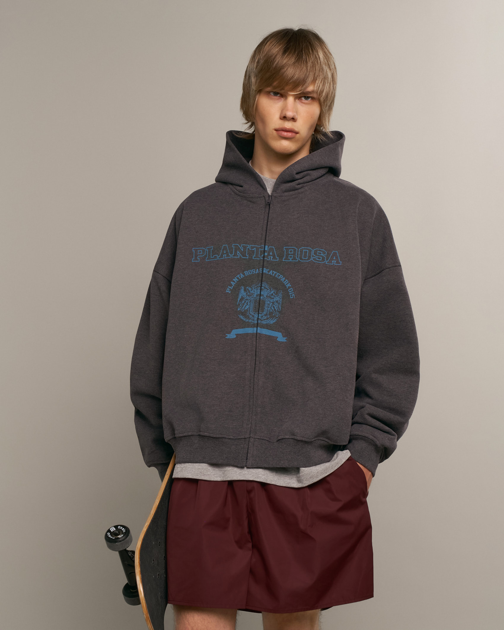 COAT-OF-ARM ZIP HOODIE