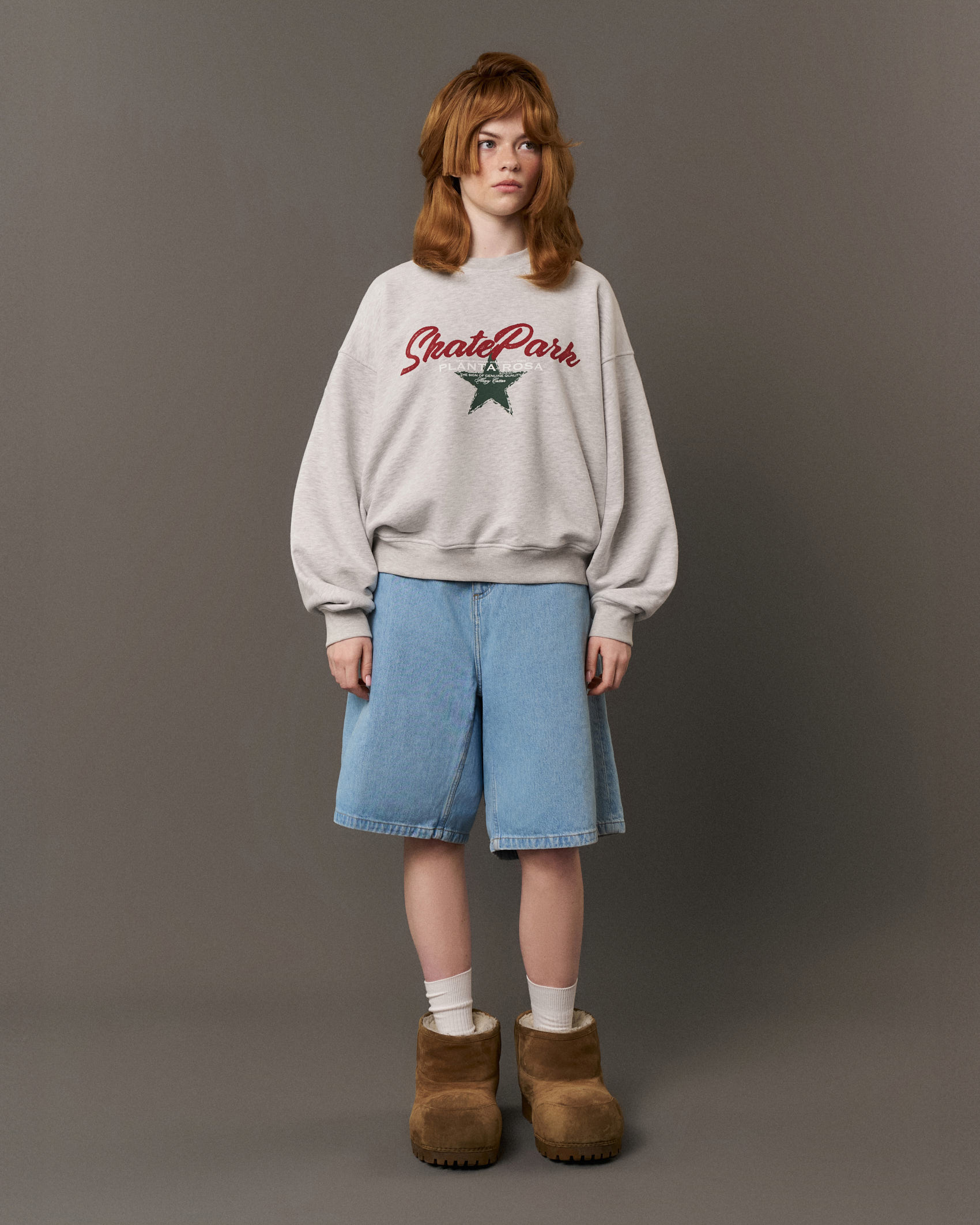 STAR SKATE SWEATSHIRT