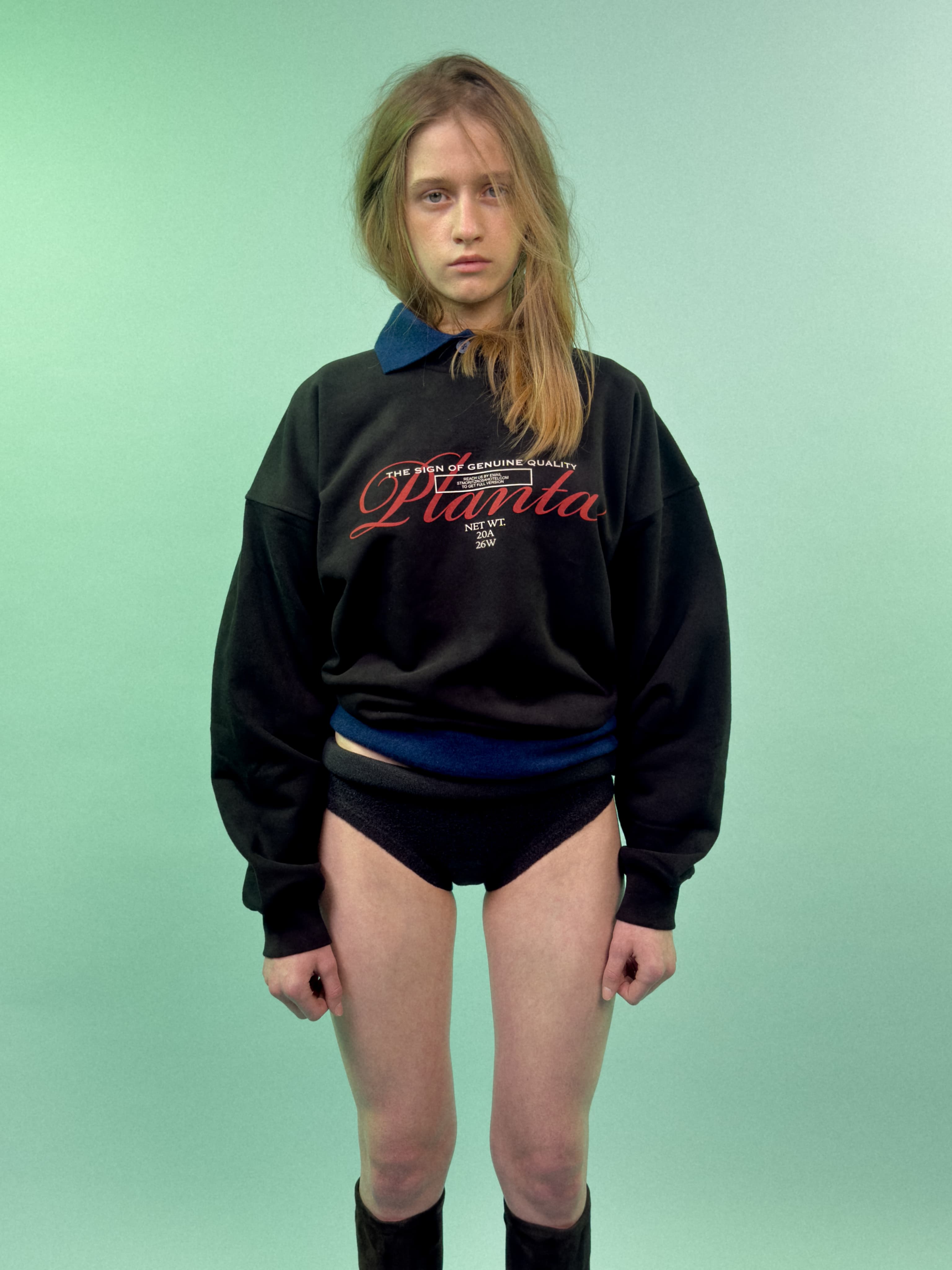 SWEATSHIRT
