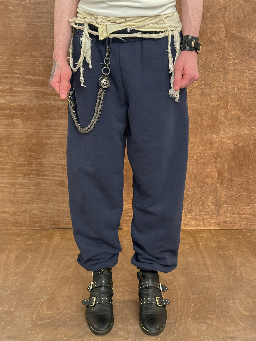 JOGGERS