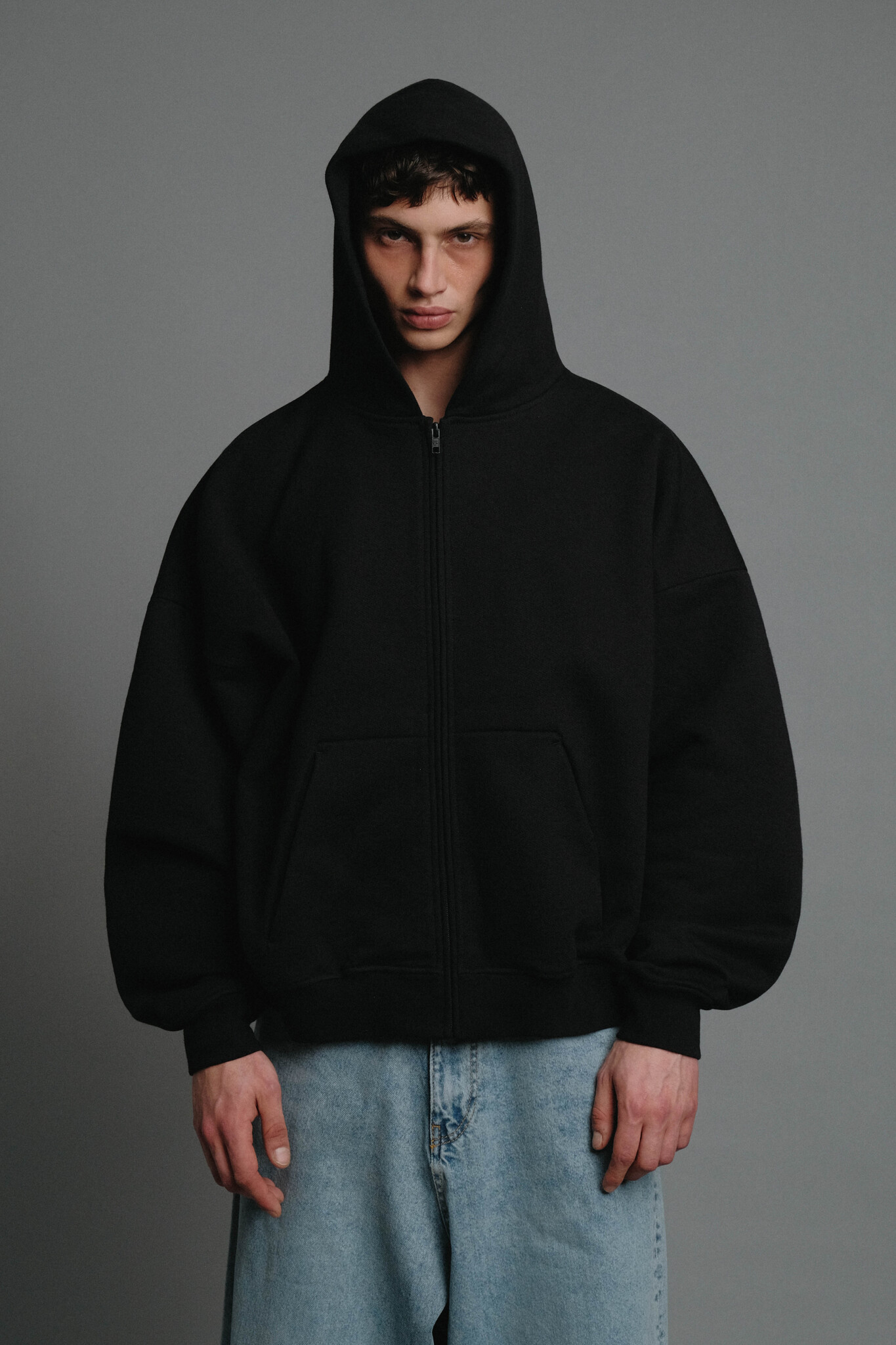 ZIP HOODIE