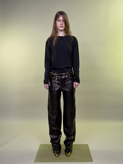 LEATHER PANTS
