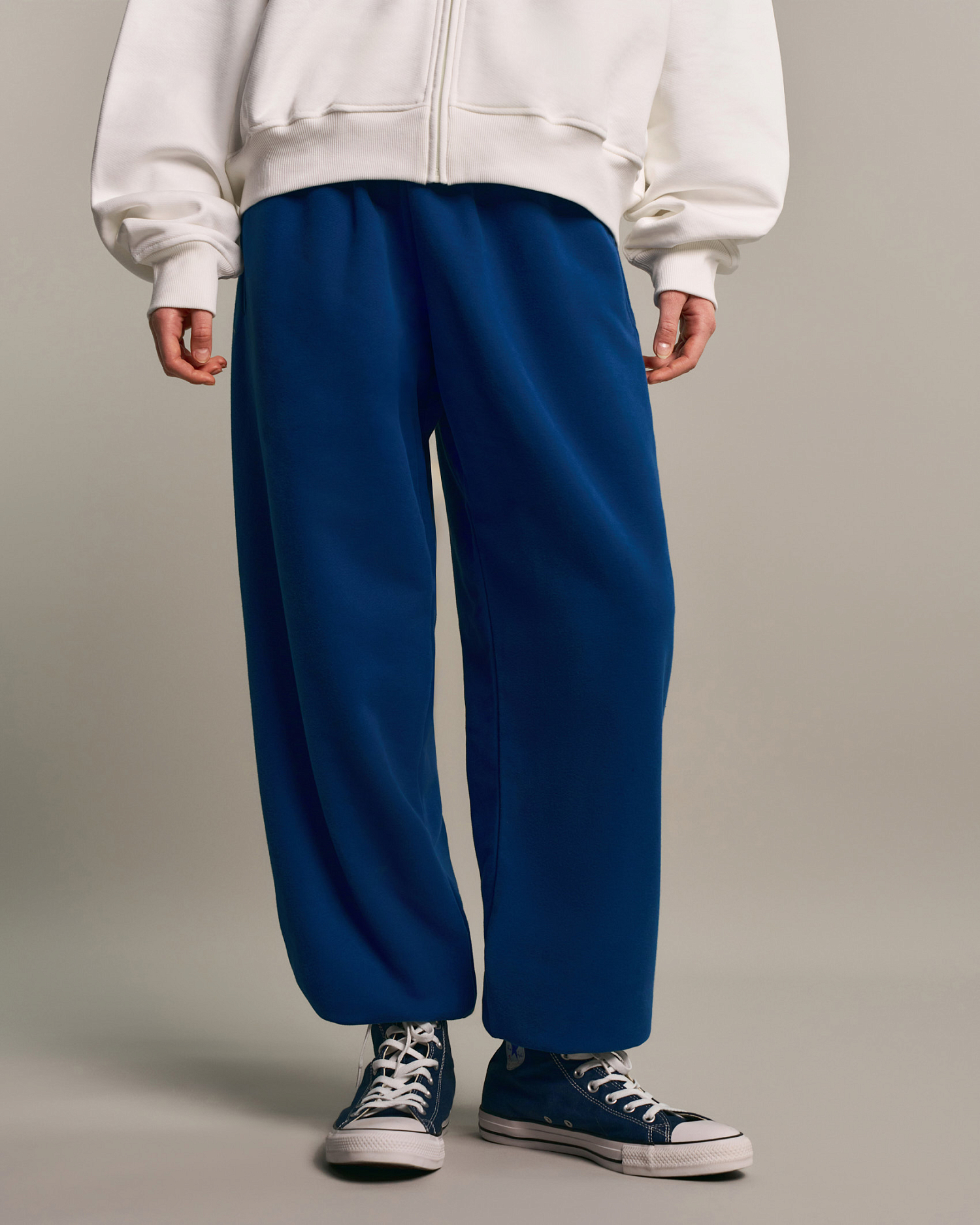 JOGGERS