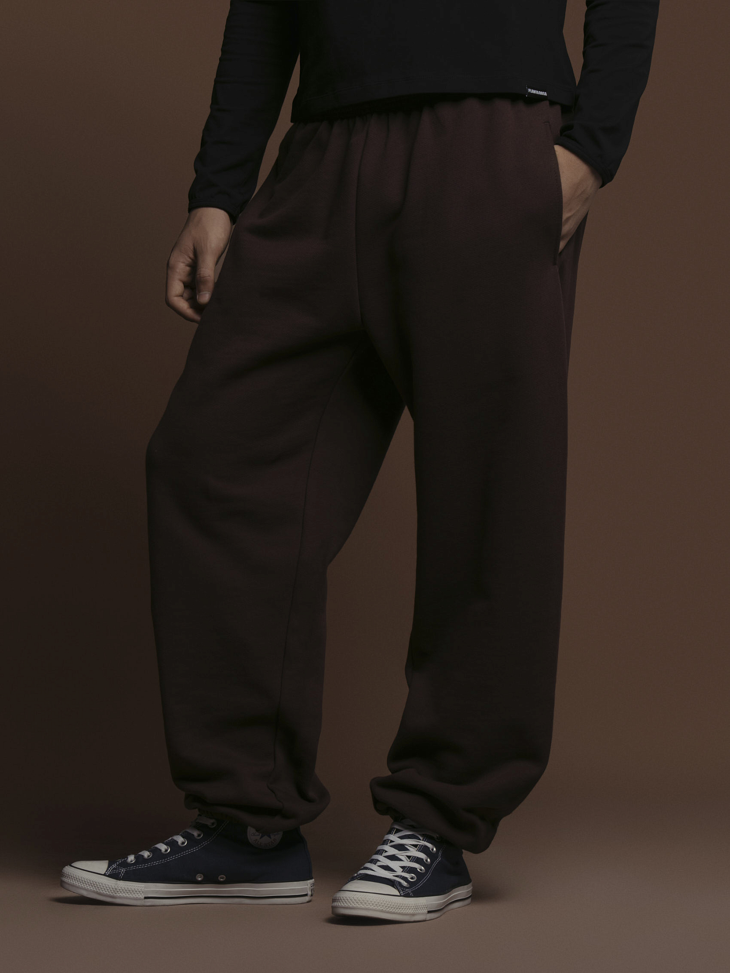 JOGGERS