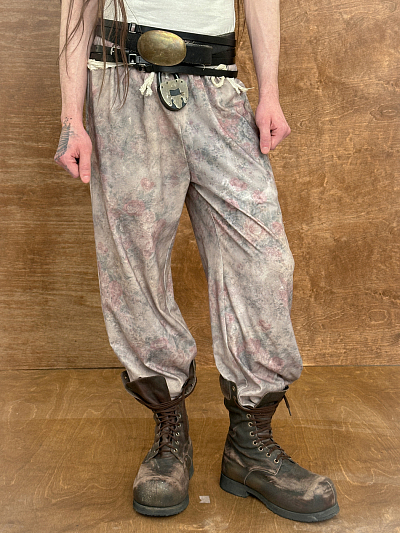 FLOWER-PATTERN PANTS