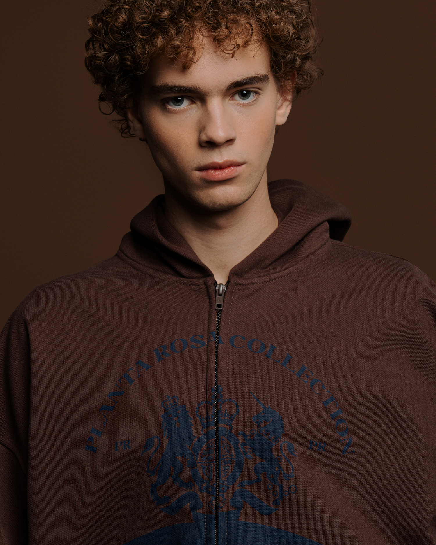 VINTAGE ZIP HOODIE