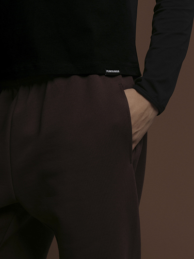 JOGGERS