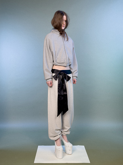 BOMBER HOODIE