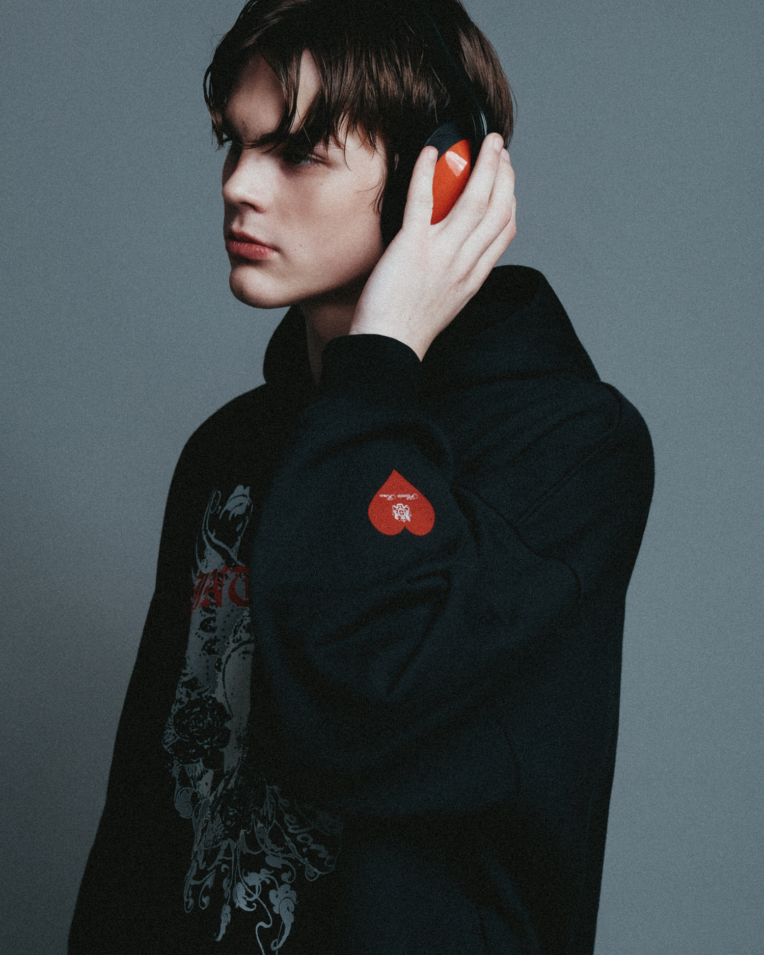 HEARTS ROSA ZIP HOODIE 