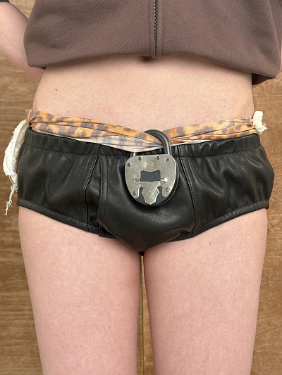 LEATHER SHORTS
