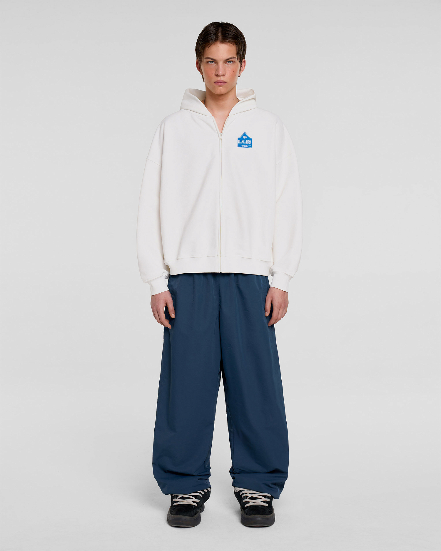 TRIANGLE ZIP HOODIE