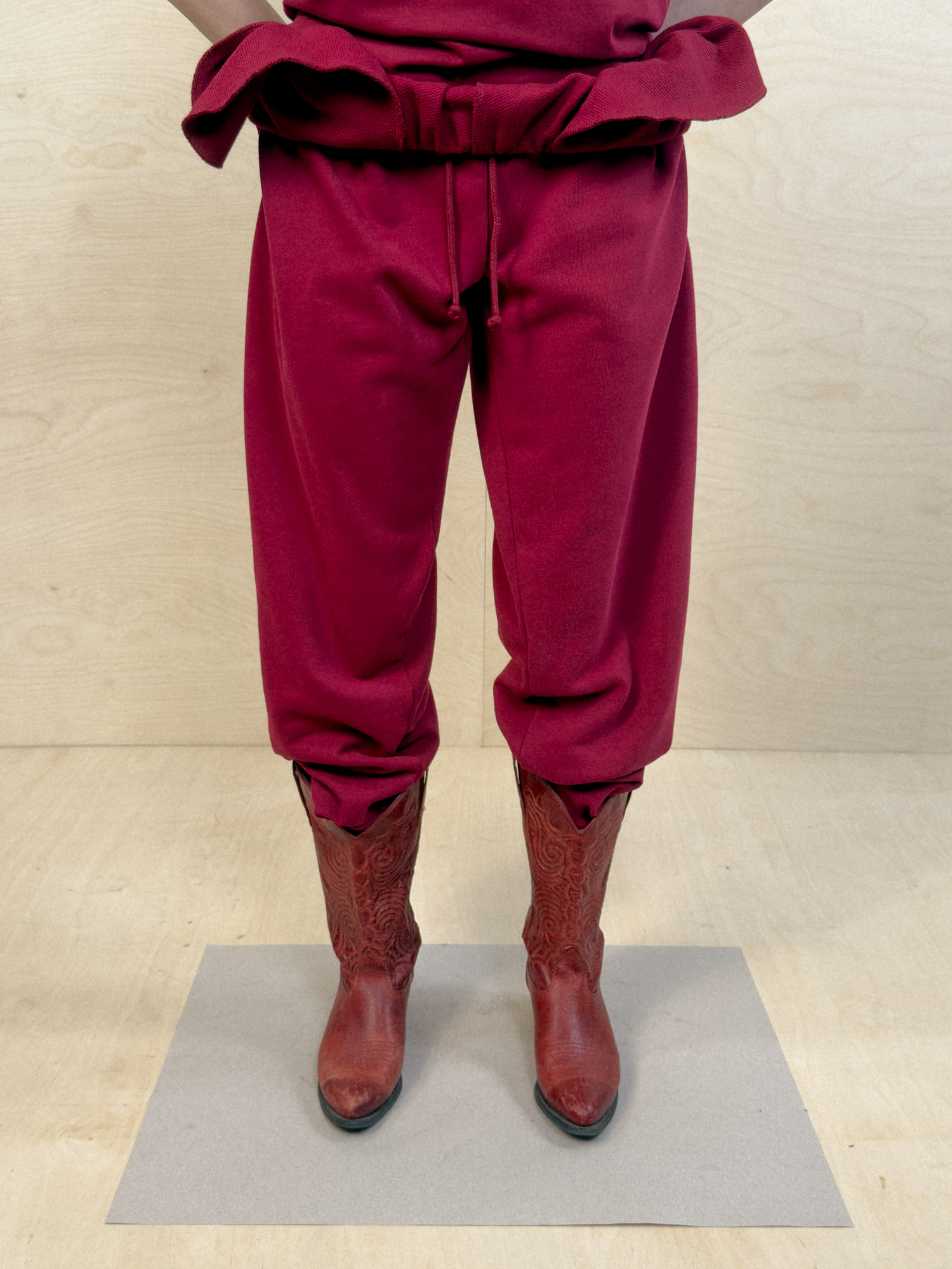 JOGGERS