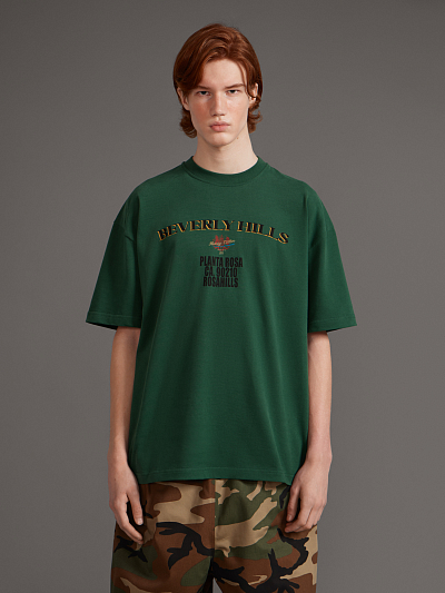 BEVERLY-BECOMING T-SHIRT