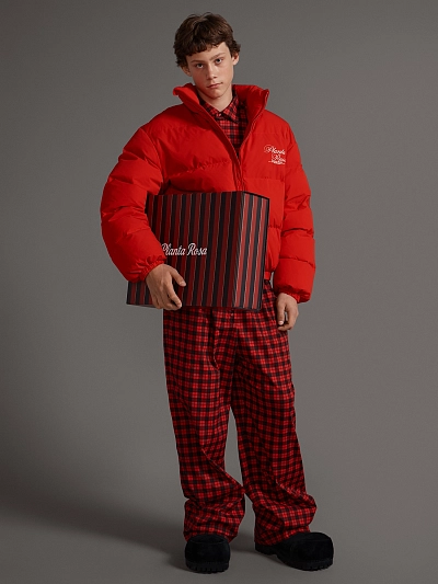 GIFT BOX