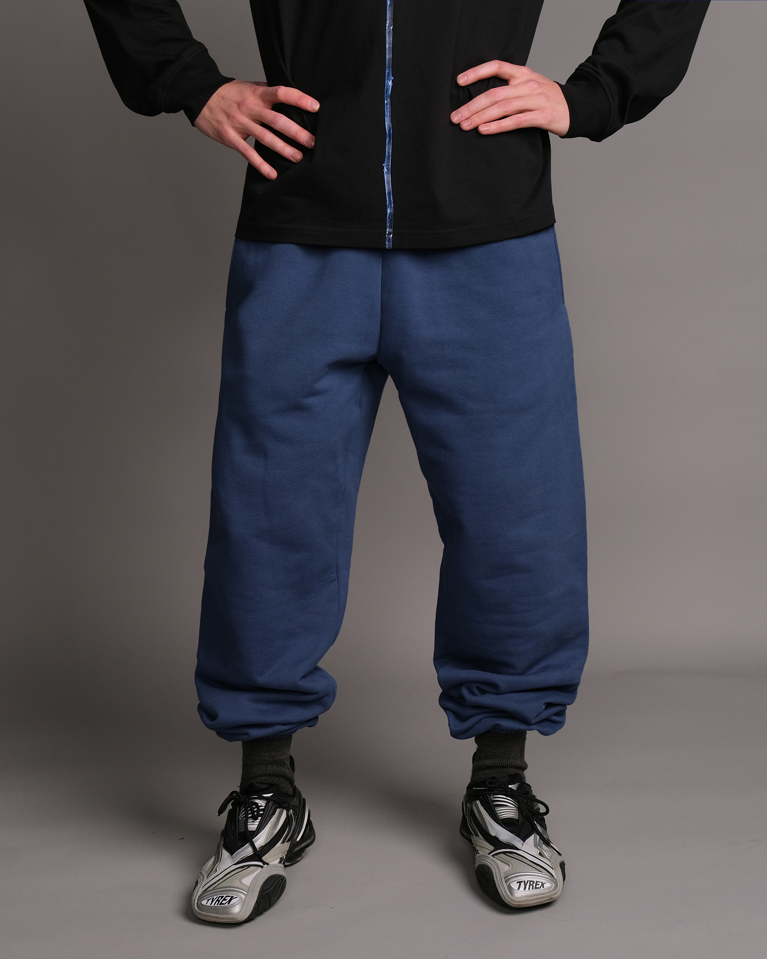 JOGGERS