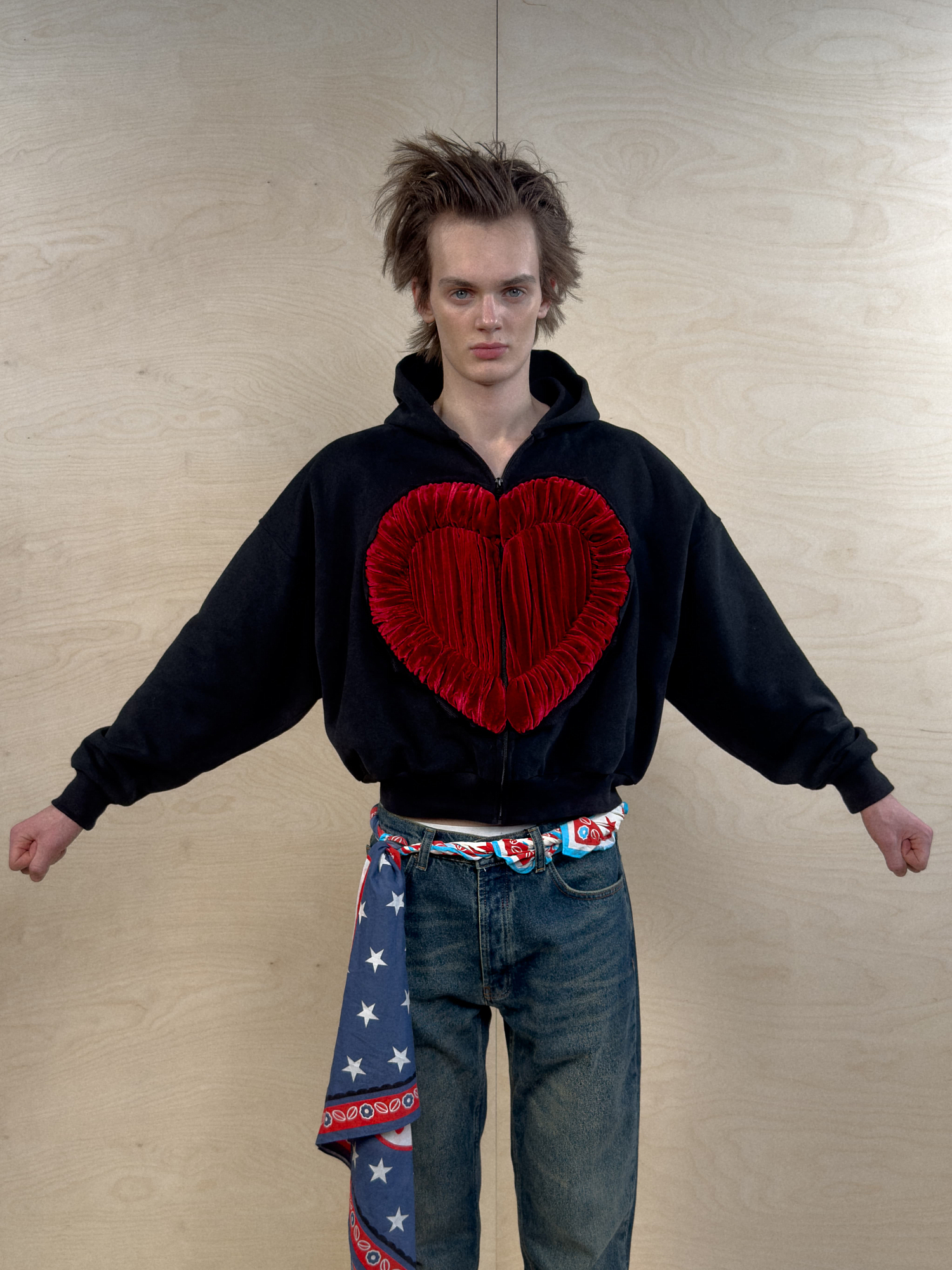 SCARLET ZIP HOODIE