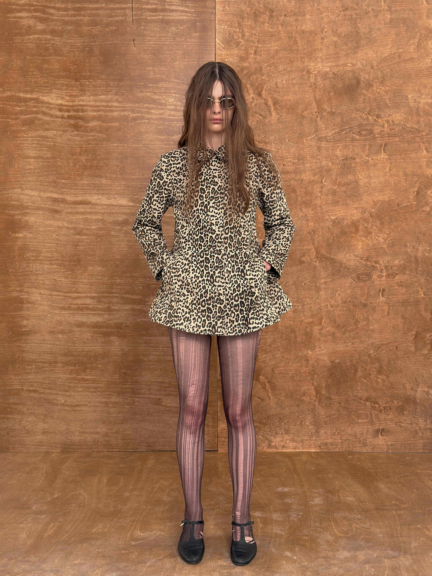 TRENCH COAT